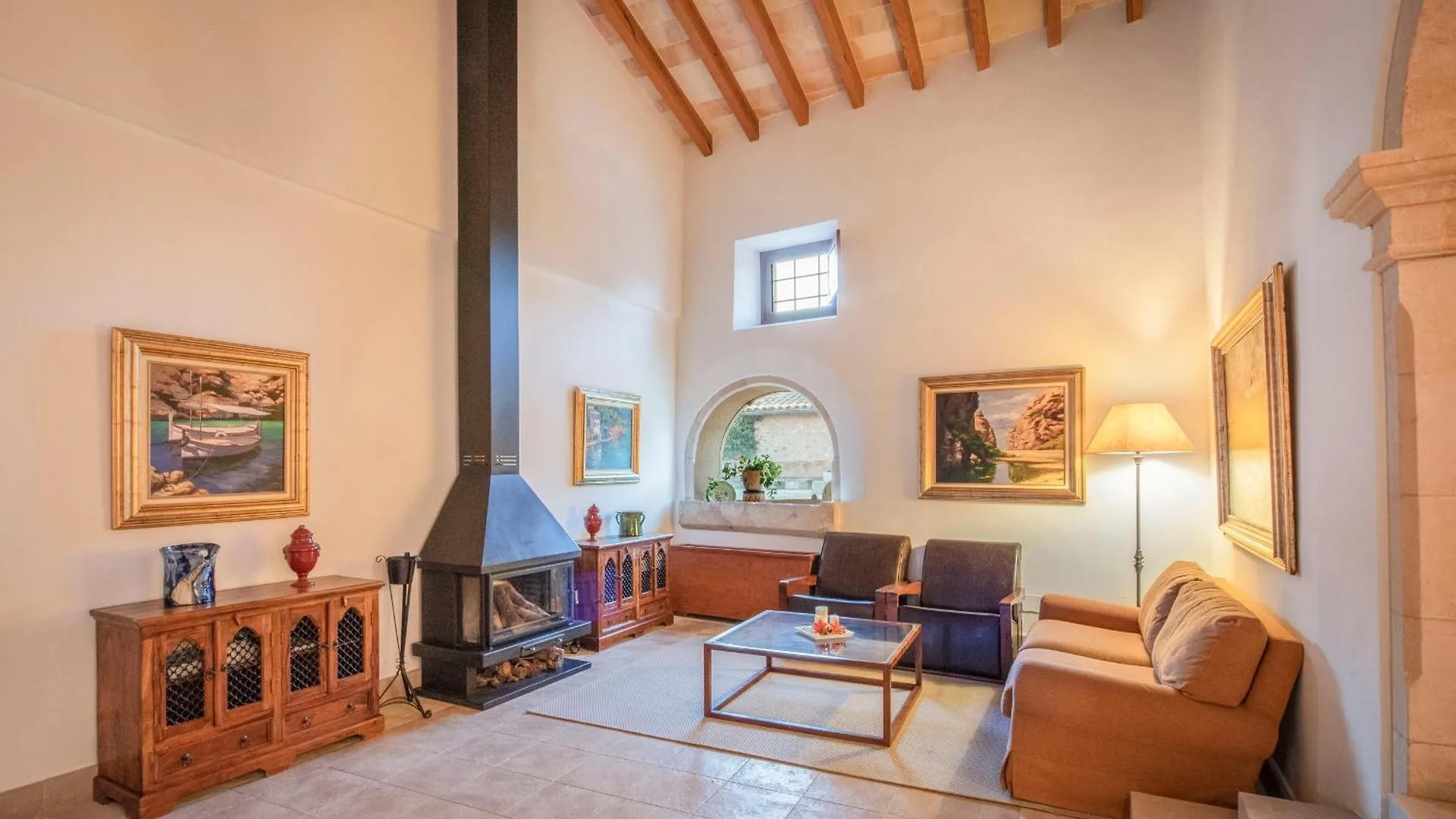 Finca Son Roig By Valentin Porreres