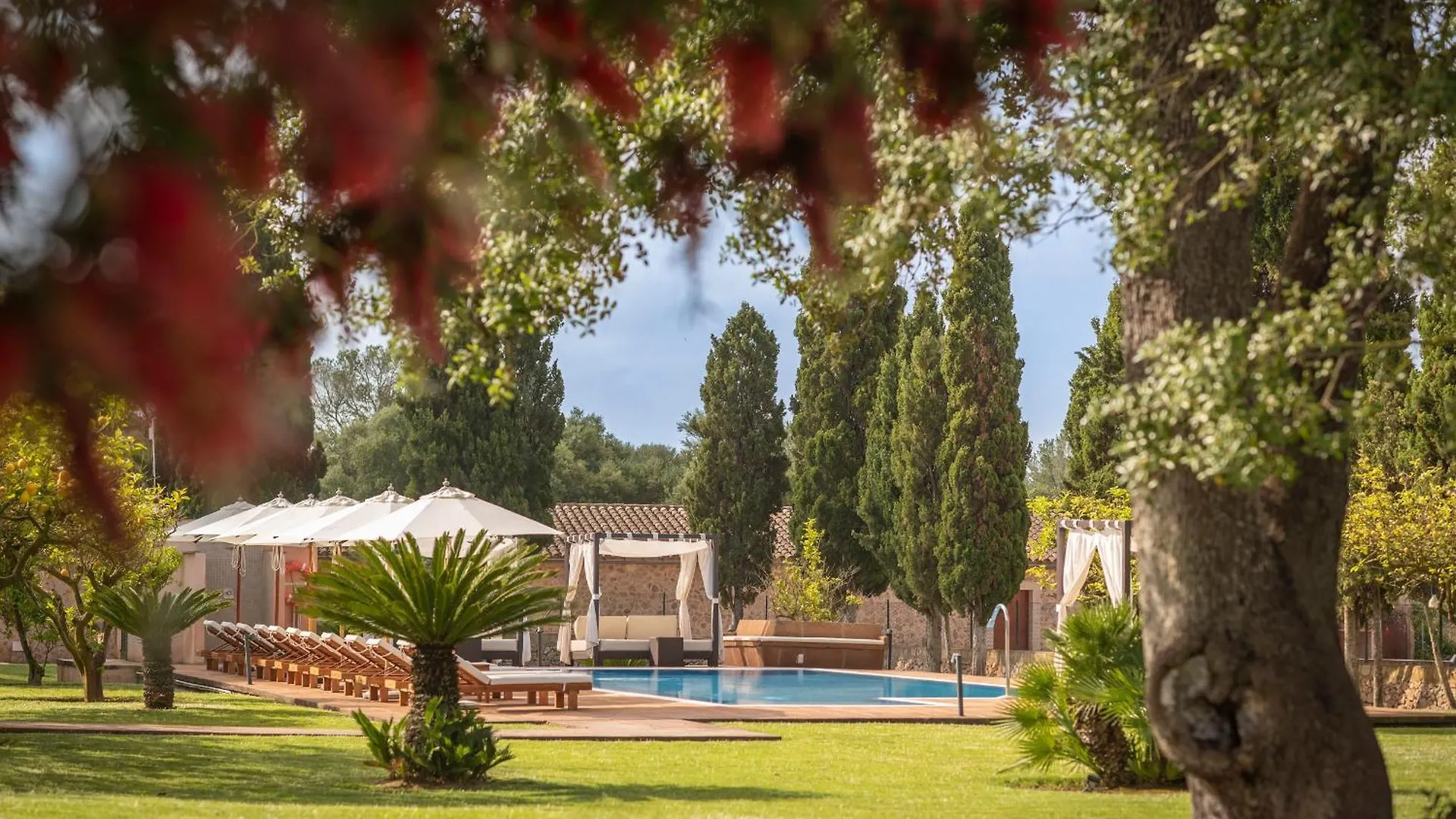 Country house Finca Son Roig By Valentin Porreres